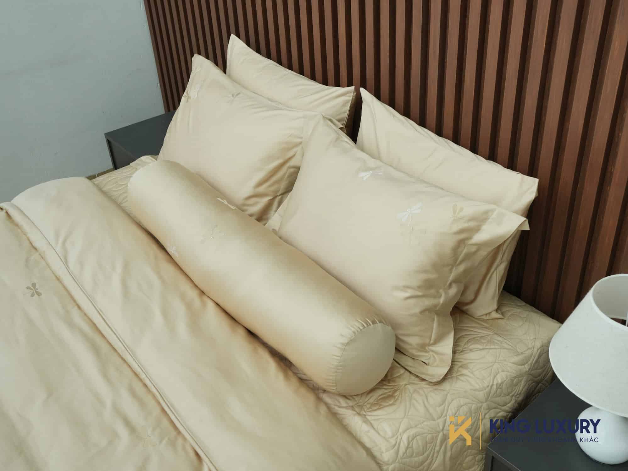 Chuồn chuồn kem